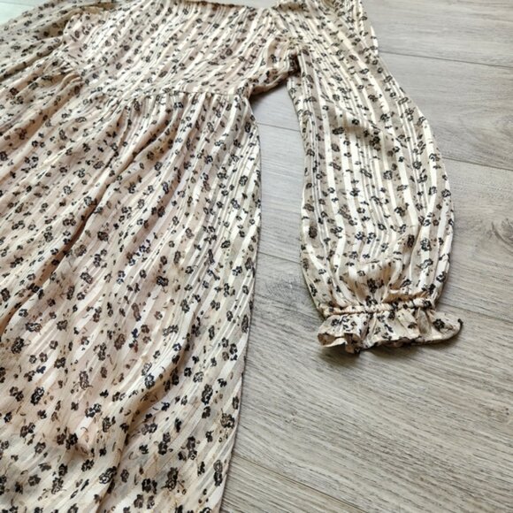 Altar'd State Dress Womens Small Floral Tan Cream Long Sleeves Bohemian - Picture 5 of 14